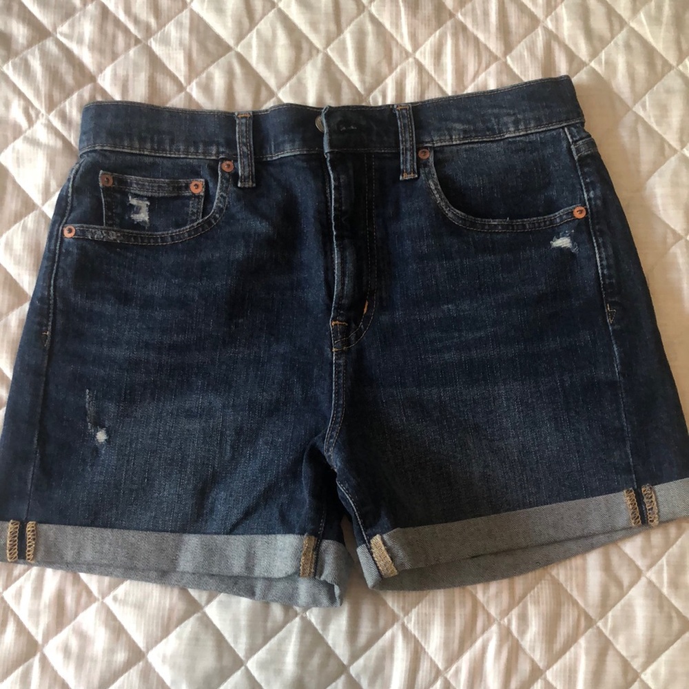 Women’s Gap jean shorts